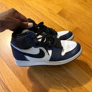 Nike Kids Retro 1s Mid-top